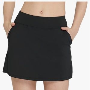 Women’s Black Active Golf Skirt with Pockets